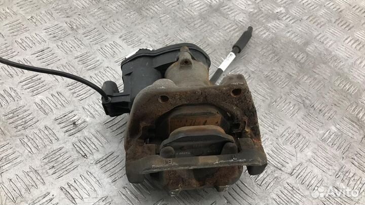 Суппорт тормозной задний правый BMW 5 34216793042