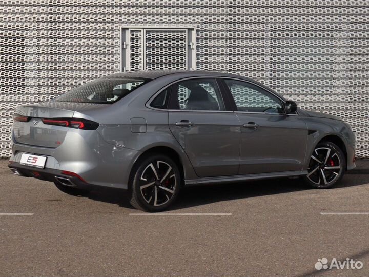 Kaiyi E5 1.5 CVT, 2023