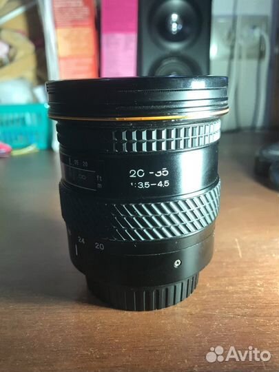 Tokina AF 20-35mm