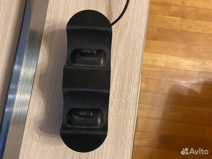 Sony Зарядная станция DualShock 4 PS