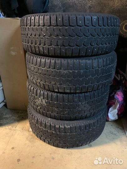 Yokohama Ice Guard IG60 205/60 R16