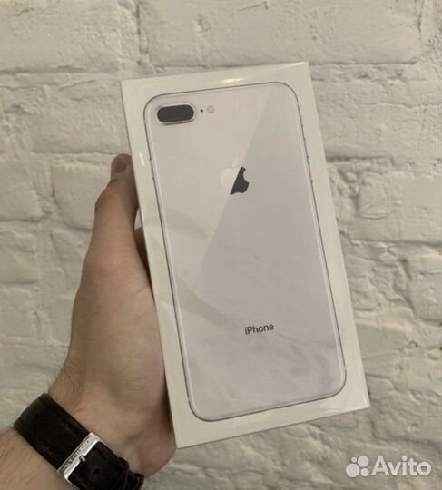 iPhone 8 Plus, 64 ГБ