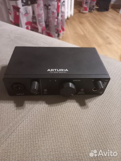 Звуковая карта arturia mini fuse 1