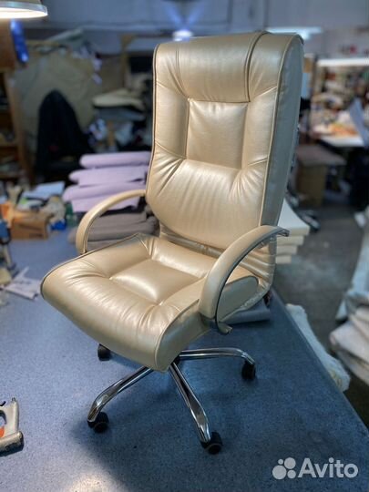 Кресло офисное