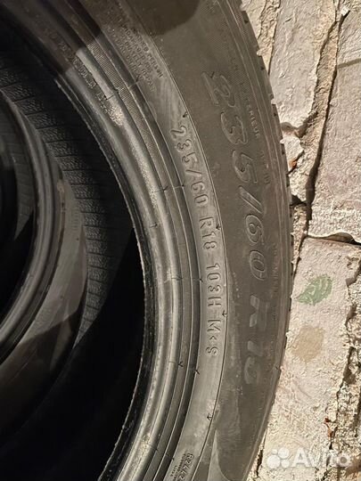 Pirelli Scorpion 235/60 R18