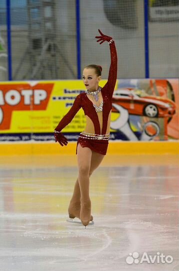 Платье для фигурного катания