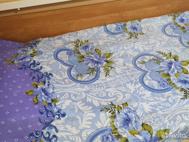 Одеяло 1.5 спальное новое комплектом