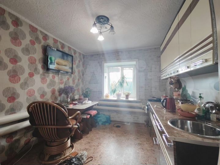 Дом 52 м² на участке 10 сот.