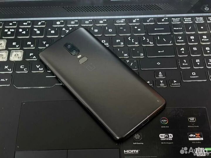OnePlus 6, 6/64 ГБ