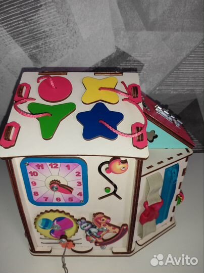 Игрушка Домик