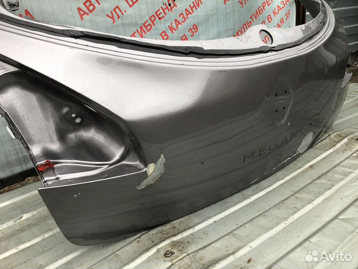 Крышка дверь багажника Рено Меган 3