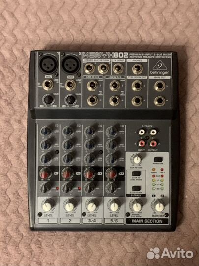 Микшерный пульт behringer xenyx 802