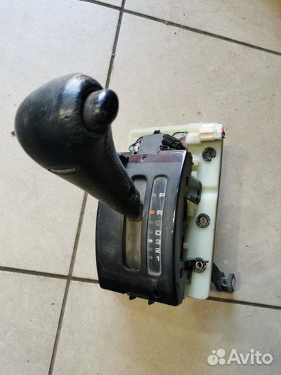 Селектор АКПП Subaru Forester 1997