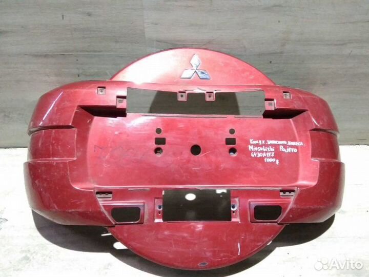 Кожух запасного колеса Mitsubishi Pajero