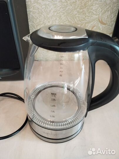 Чайник электрический бу