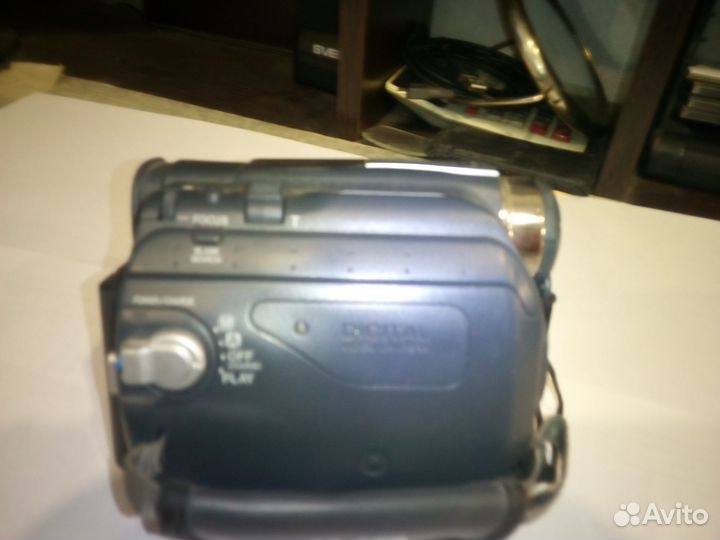 Видеокамера JVC GR-D33ER