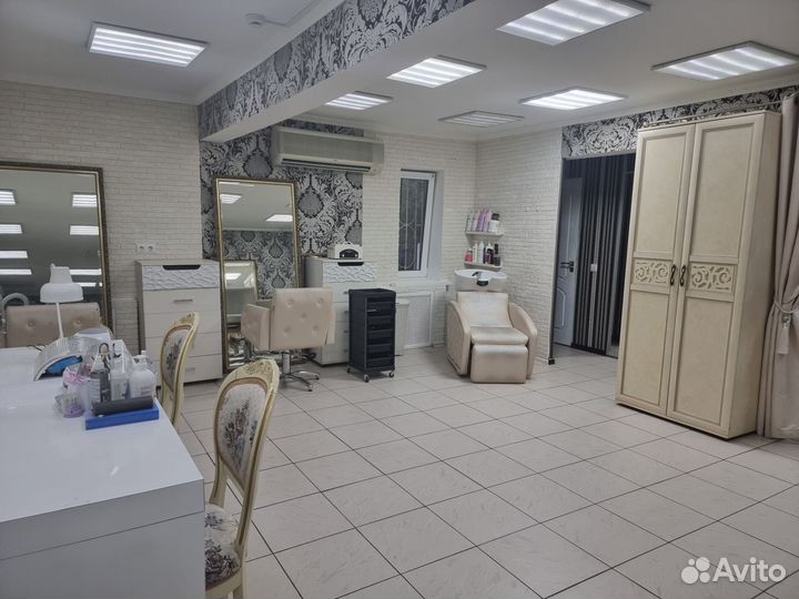 Сдам рабочее место для парикмахера