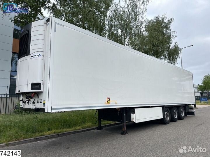 Полуприцеп рефрижератор Krone SD, 2012