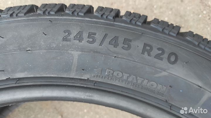 Ikon Tyres Autograph Snow 3 SUV 245/45 R20