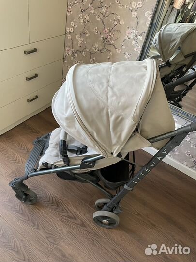 Chicco lite WAY 3 TOP коляска трость