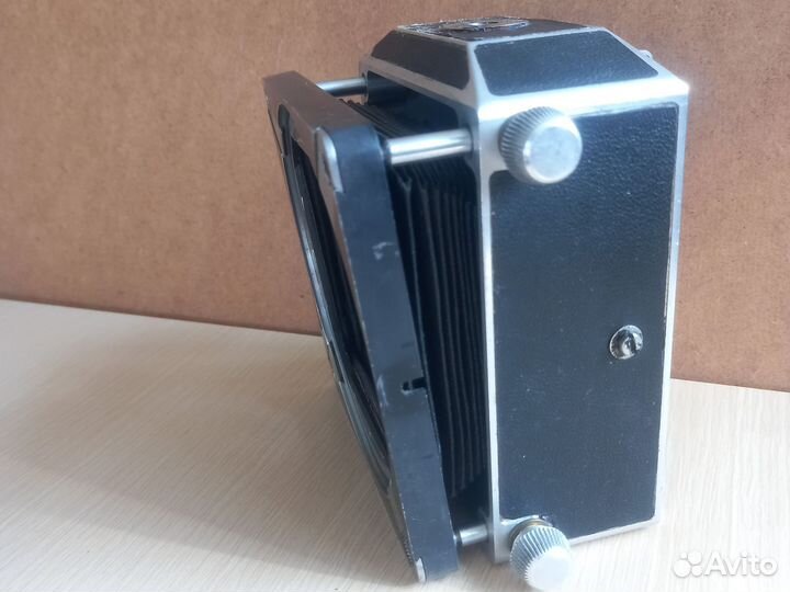 Часть от форматной камеры