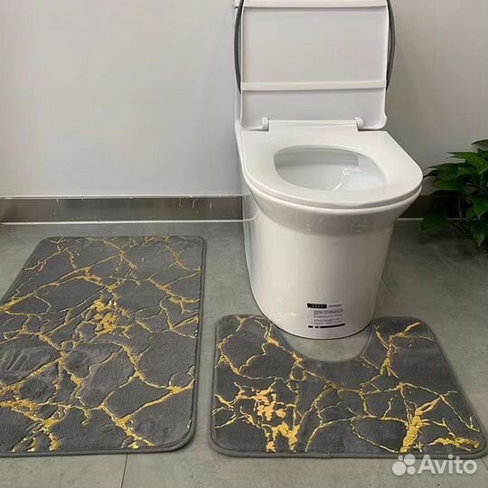 Коврики для ванной и туалета
