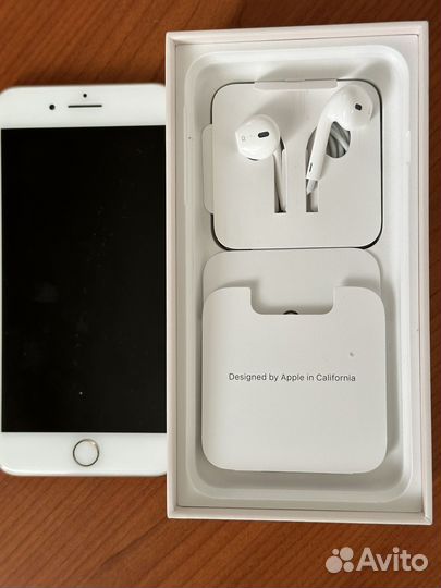 iPhone 8 Plus, 64 ГБ