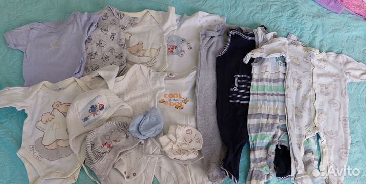 Вещи на новорожденного, пакетом