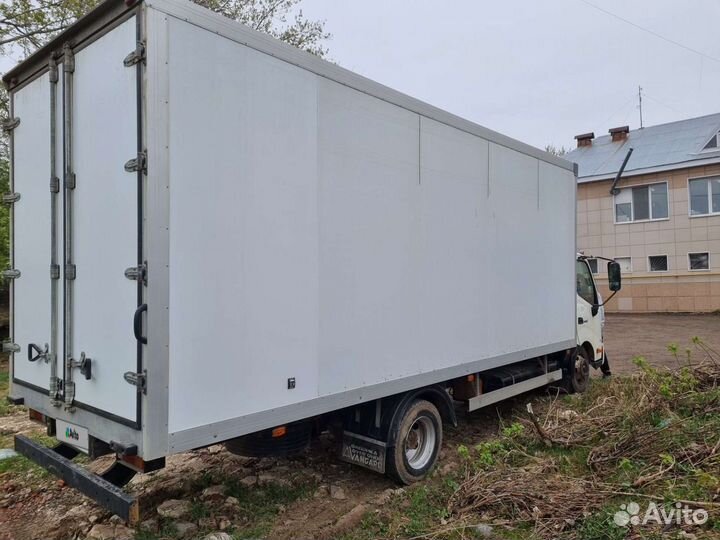 Hino 300 (Dutro), 2013