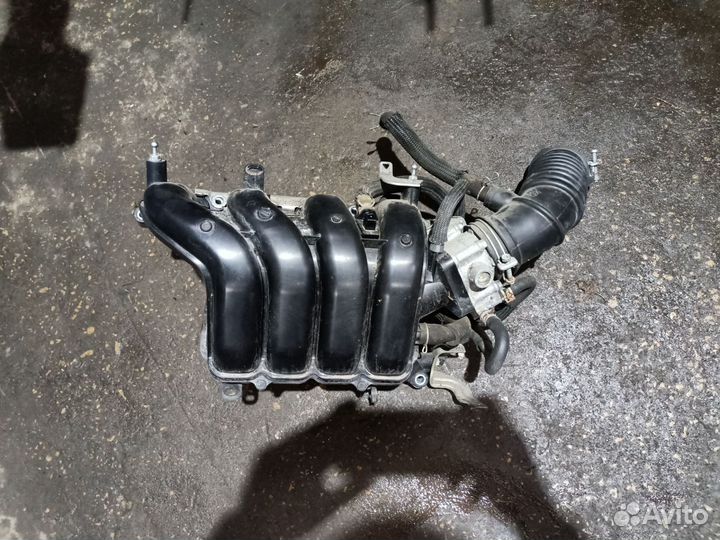 Впускной коллектор Тойота Королла 180