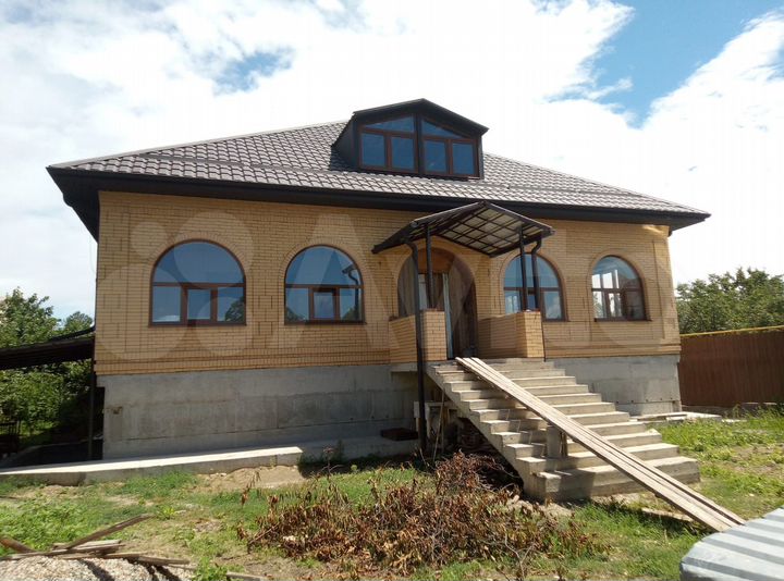 Дом 600 м² на участке 11,6 сот.