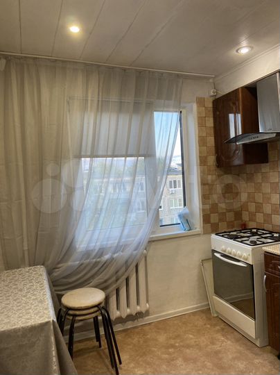 2-к. квартира, 48 м², 5/5 эт.