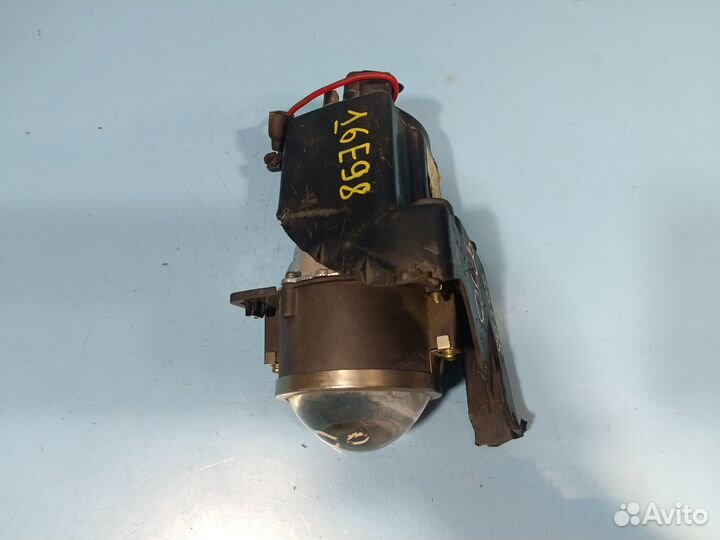 Противотуманная фара для Mitsubishi FTO