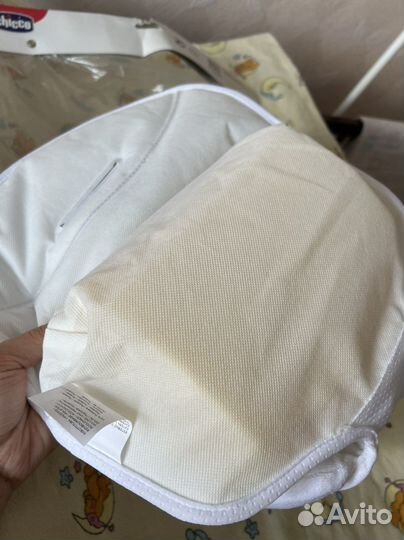 Вставка Chicco для новорожденных в автокресло