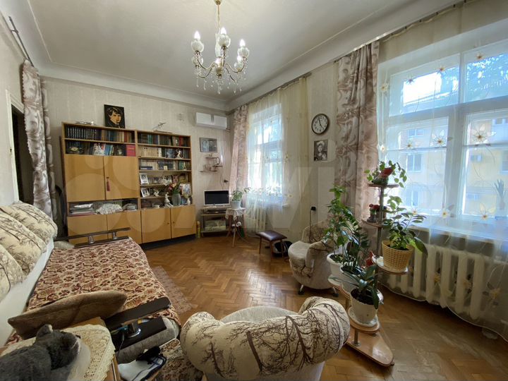 2-к. квартира, 60,4 м², 2/4 эт.