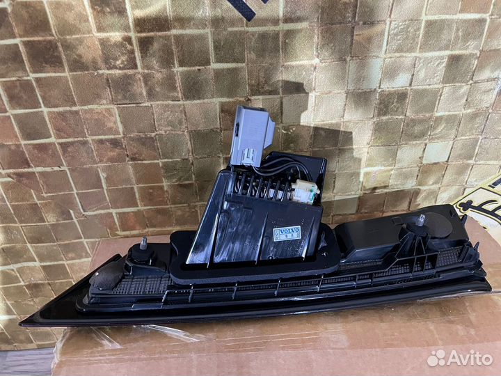 Фонарь задний левый Volvo S90 II 20-24 новый