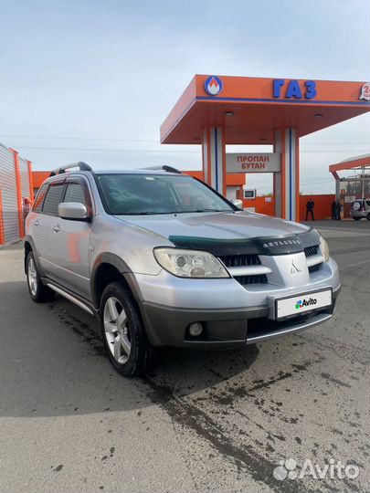 Mitsubishi Outlander 2.0 МТ, 2006, 250 000 км
