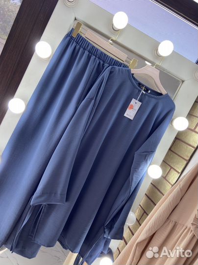 Женские костюмы