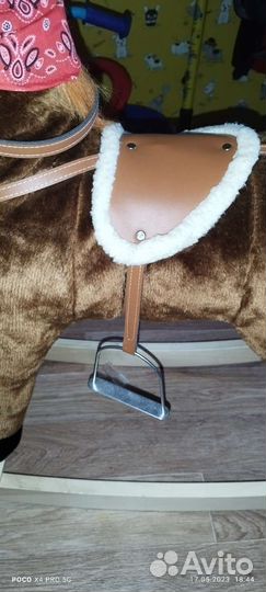 Конь качалка