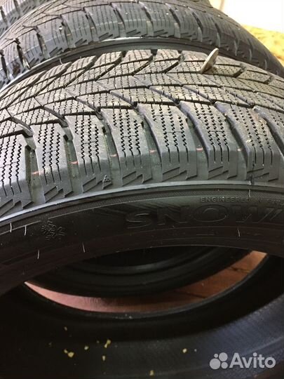 Triangle PL01 215/50 R17