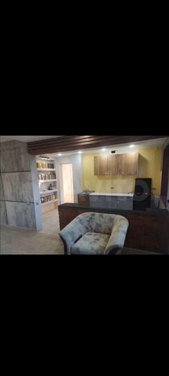 2-к. квартира, 47 м², 2/5 эт.