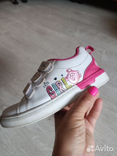 Кроссовки для девочки 30 размер