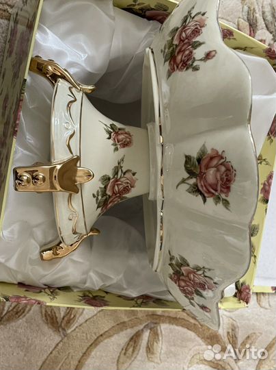 Фруктовница на ножке