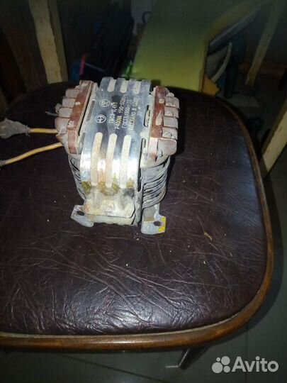 Трансформатор понижающий тбм3