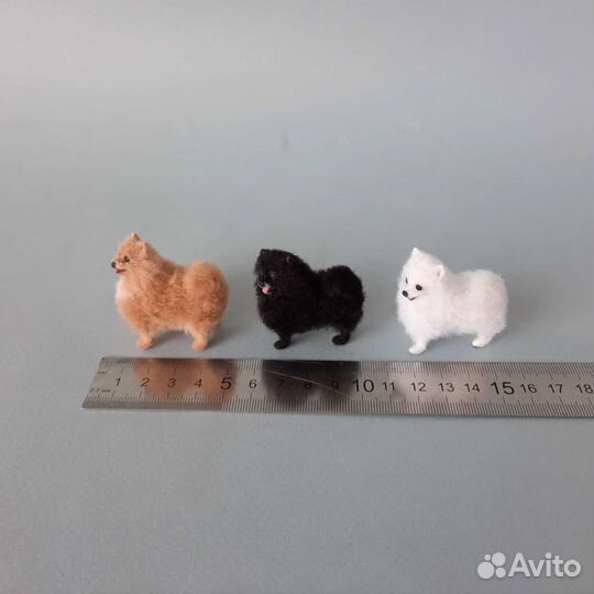 Фигурка белого Померанского шпица, миниатюра 5 см