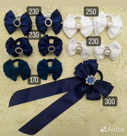 Резинки, заколки. Ручная работа