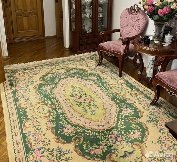 Ковер шерстяной