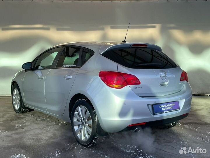 Opel Astra 1.4 МТ, 2011, 222 461 км