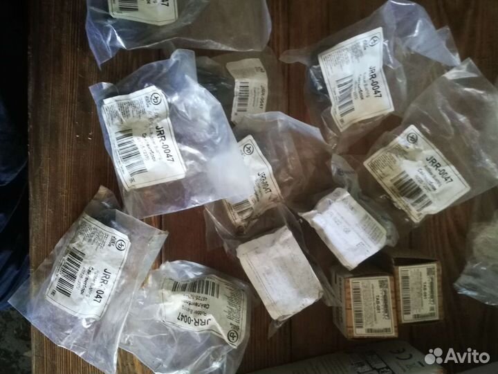 Сайлентблоки задние 12 ш спринтер 110 корола 100