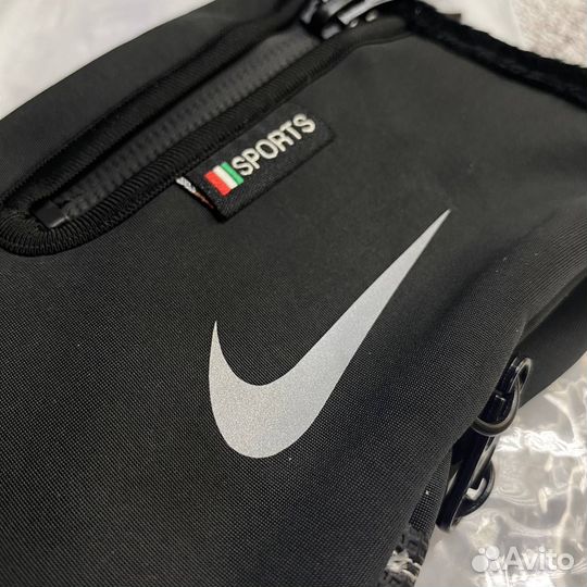 Перчатки Nike